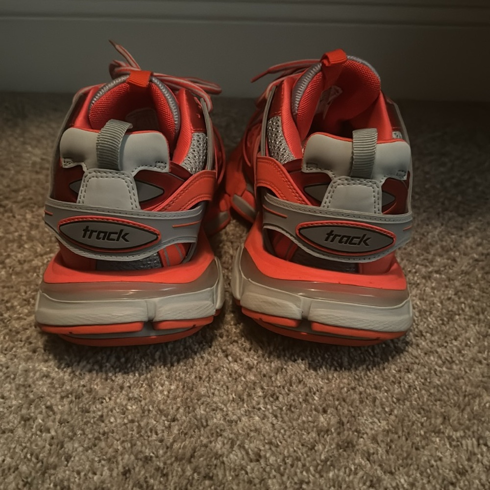 Balenciaga Track orange and slate Grey. Worn ONCE. Size 41/8 - Picture 4 of 5